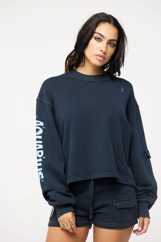 Crewneck Pullover in Aquarius Back Bone Society.