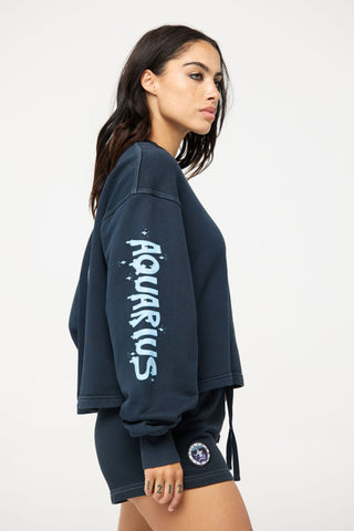 Crewneck Pullover in Aquarius Back Bone Society.