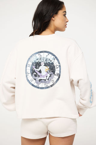 Crewneck Pullover in Aquarius Back Bone Society.