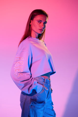 Cropped Pullover in Aries